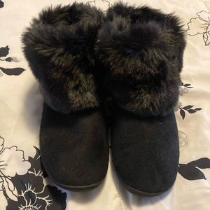 Isotoner Womens Clog Slippers